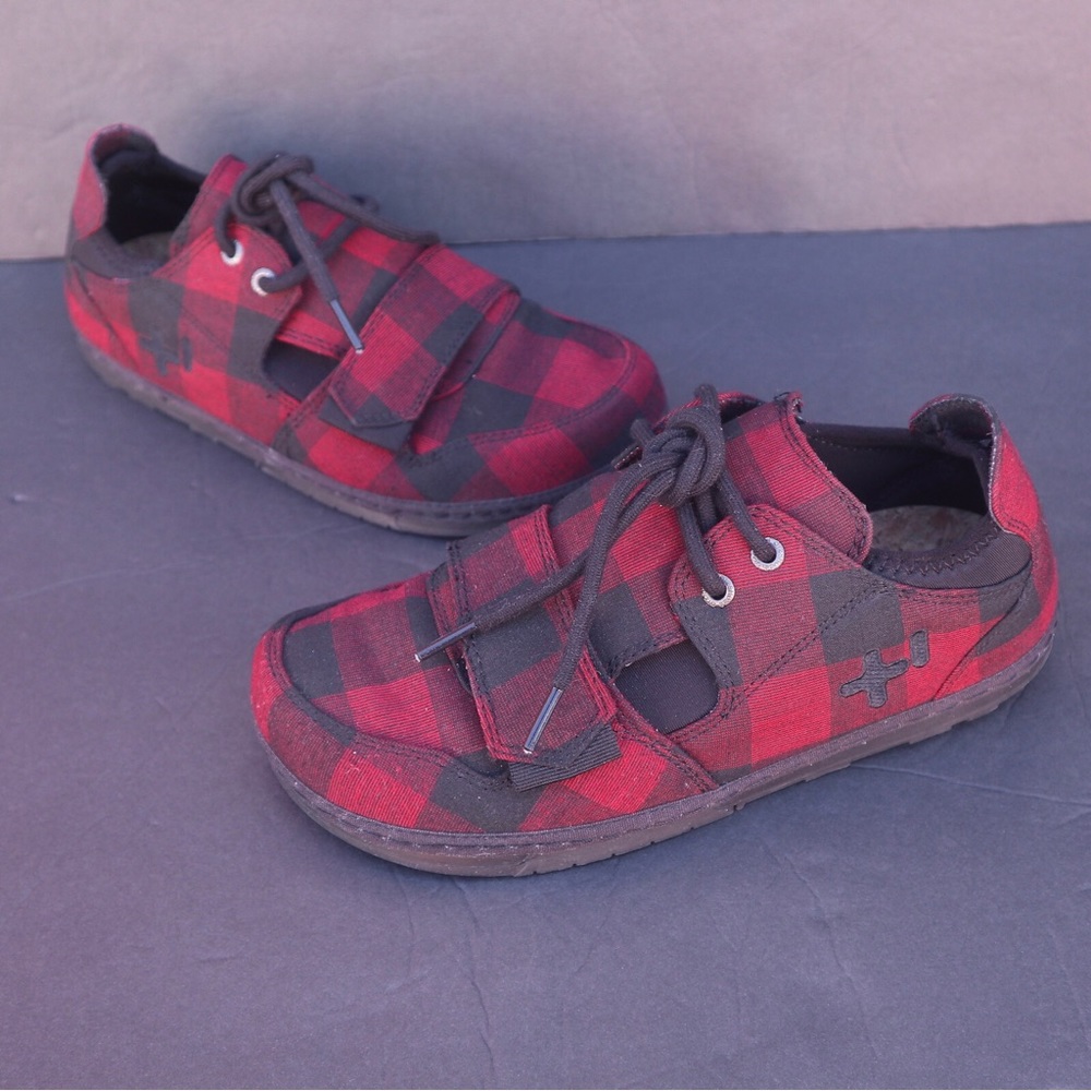 OTZ Low Lace Up Canvas Shoes Red Black Plaid Women’s EU 39 US Size 7.5 NWT No Bx